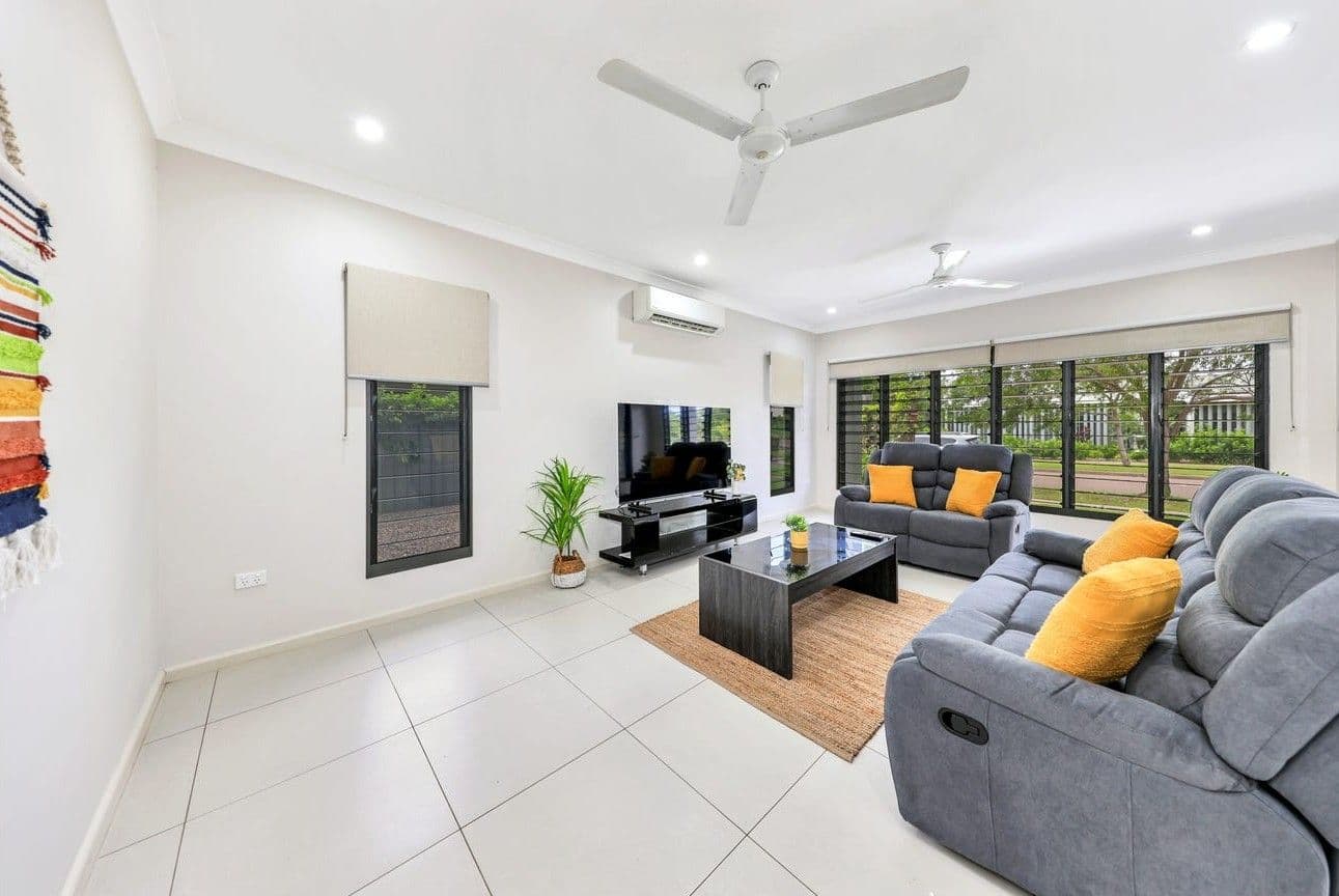 21 Coleman Street, Muirhead NT 0810, Muirhead - Thumbnail 2