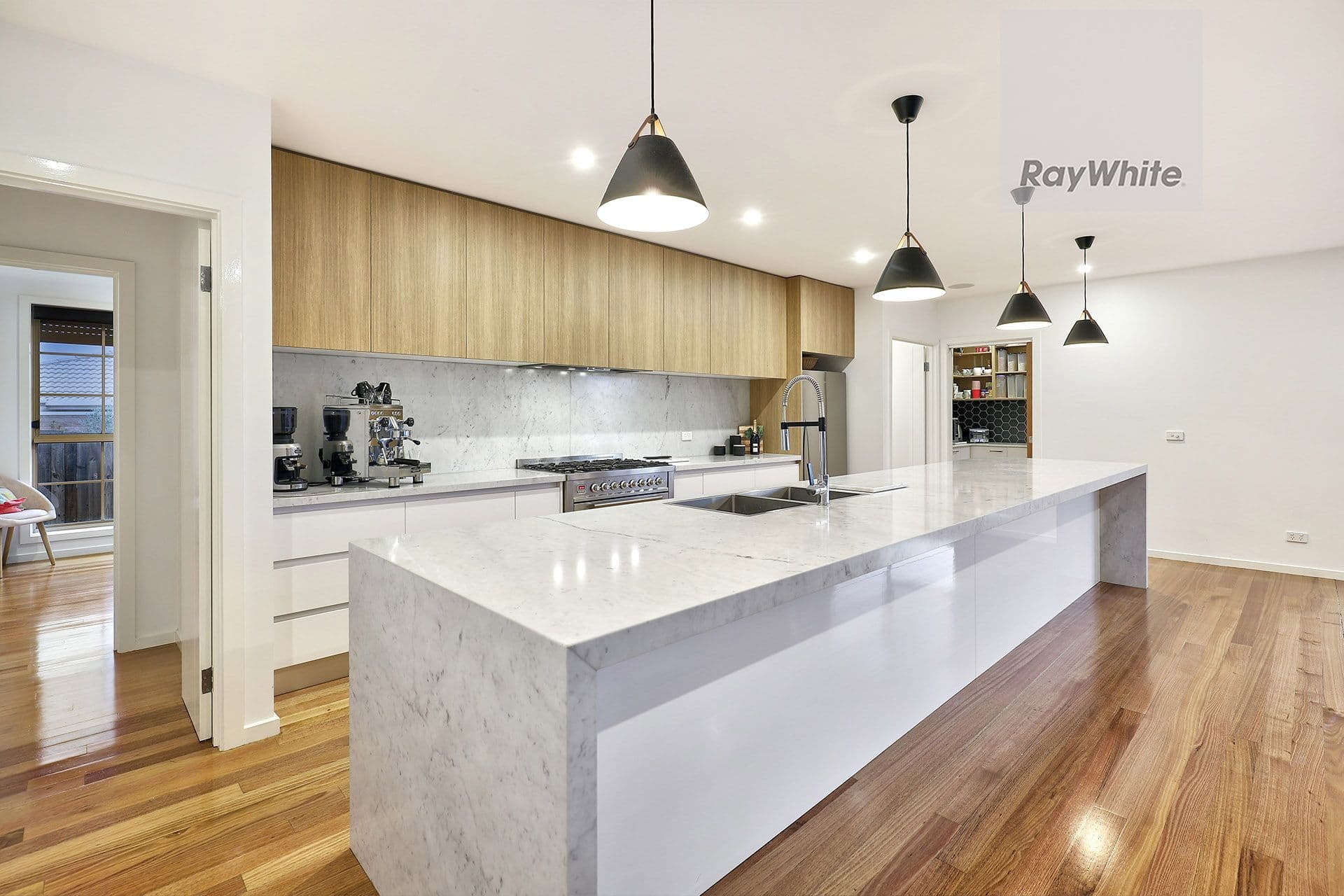 4 Tindale Court, Attwood VIC 3049, Attwood - Thumbnail 5
