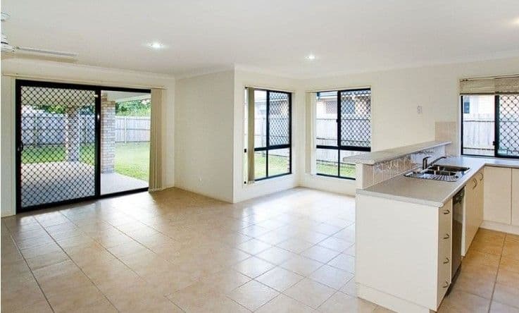32 Amity Drive, Rothwell QLD 4022, Rothwell - Thumbnail 2