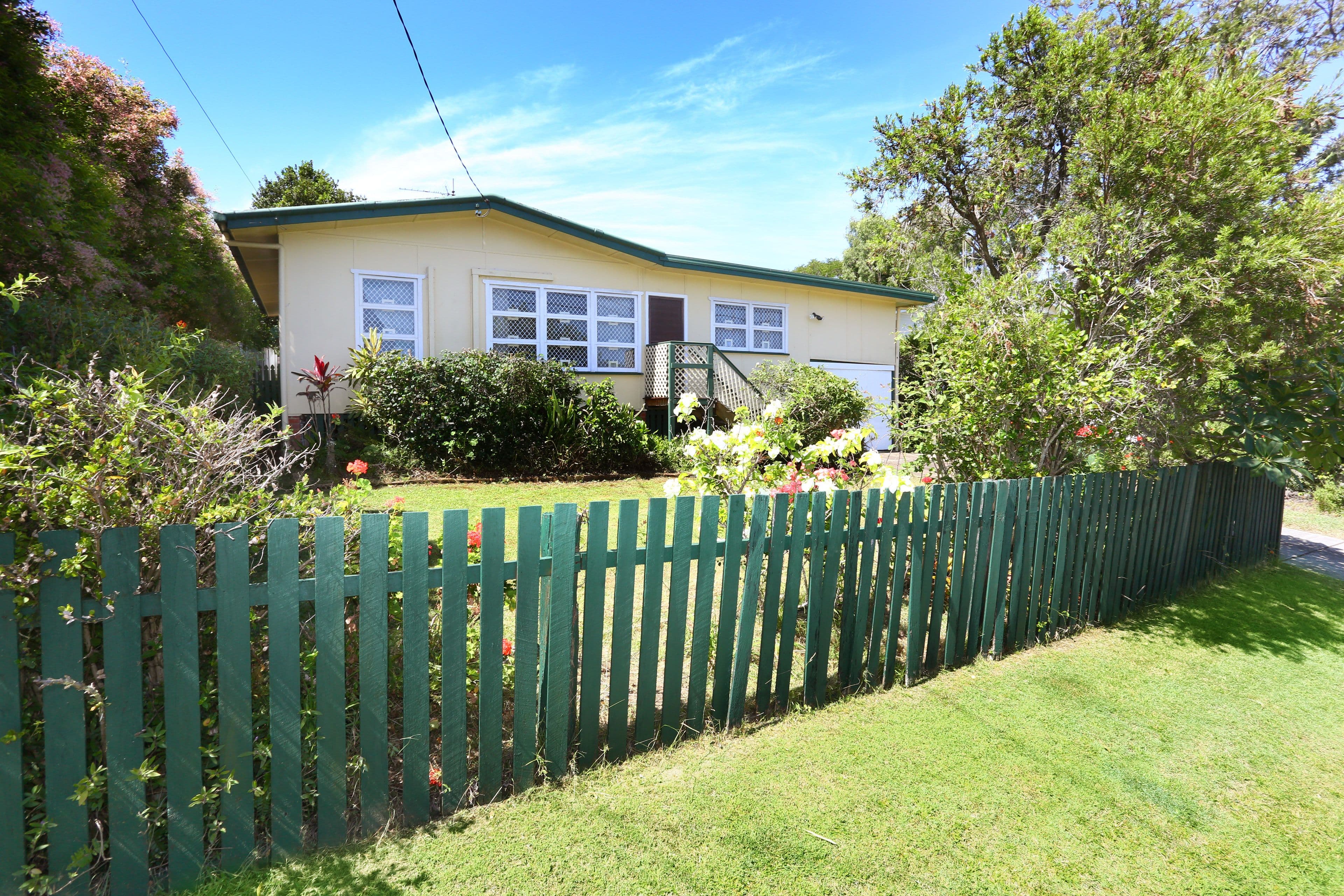 27 West King Street, Southport QLD 4215, Southport - Thumbnail 2