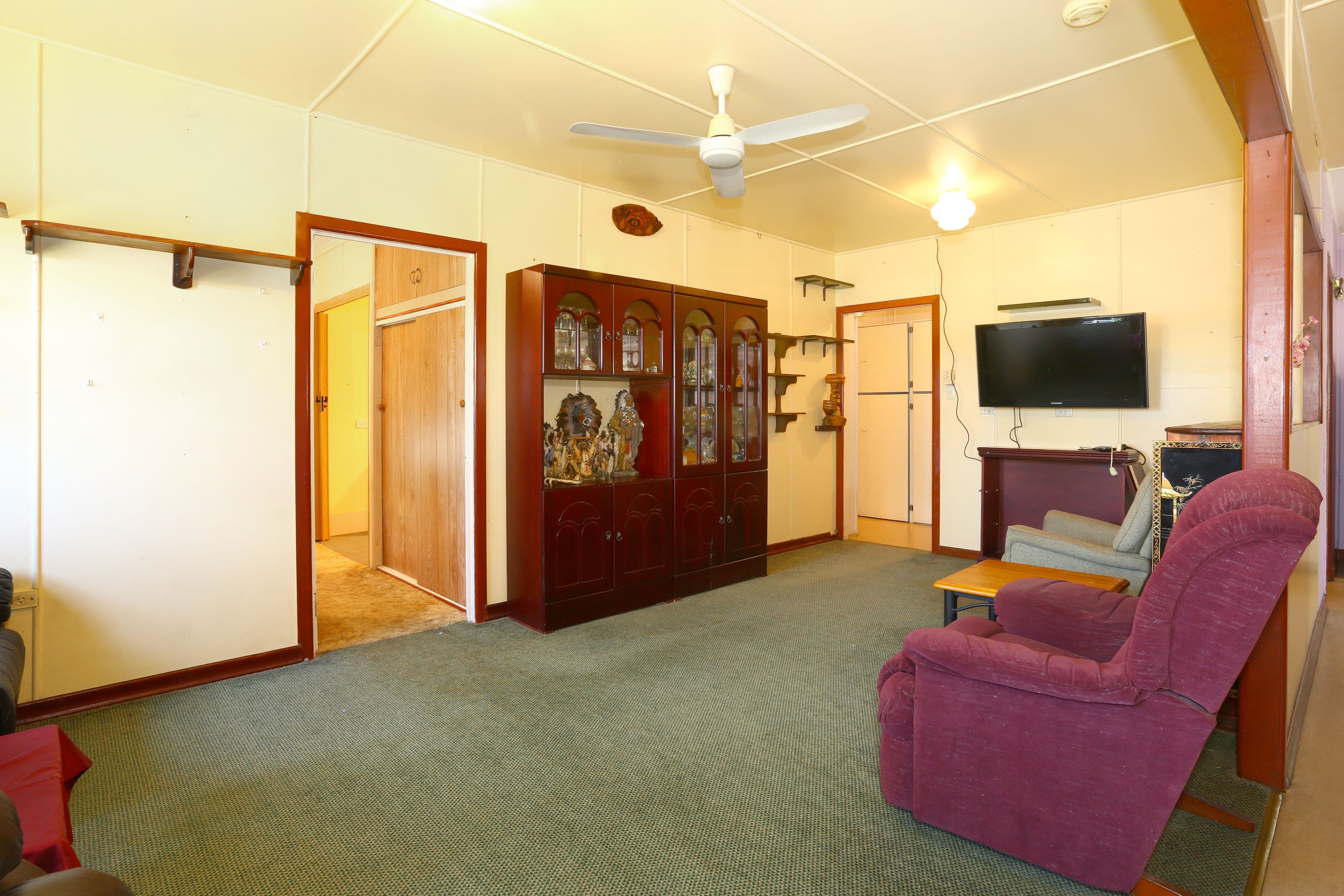 27 West King Street, Southport QLD 4215, Southport - Thumbnail 4