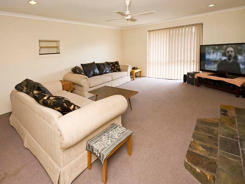 20 Kingsbridge Road, WARNBRO WA 6169, Warnbro - Thumbnail 5