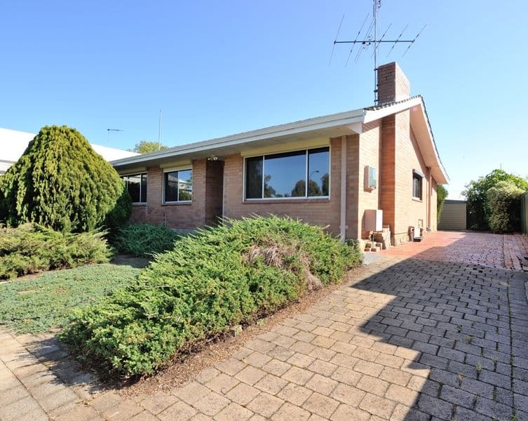 62 Lake Street, Rockingham WA 6168, Rockingham - Image 1