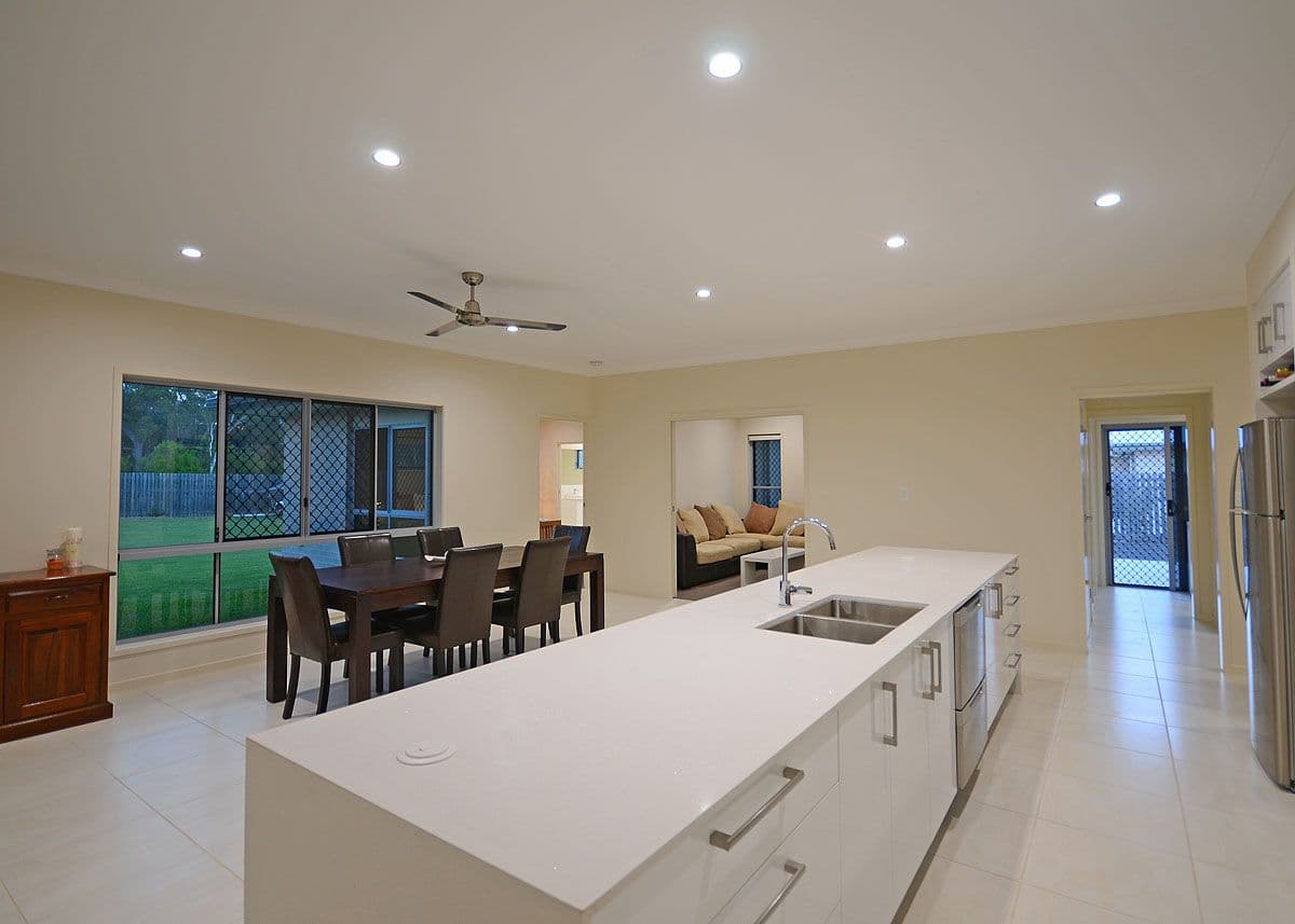 31 Ronaldo Way, Urangan QLD 4655, Urangan - Thumbnail 5