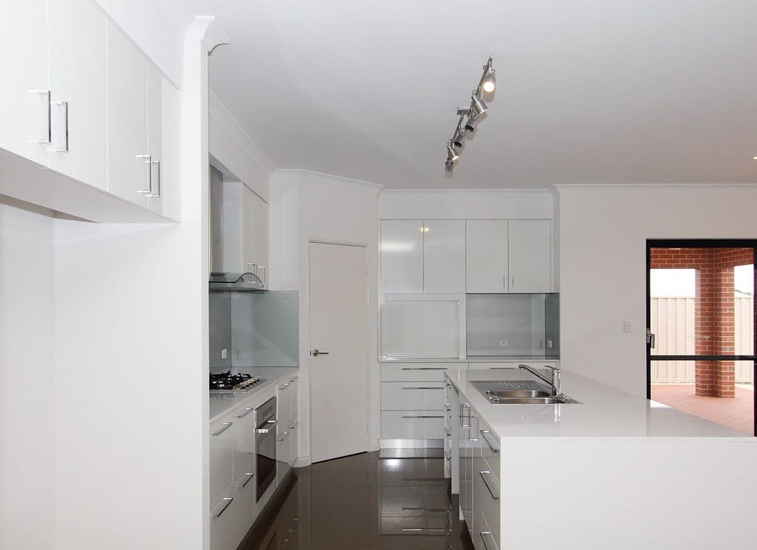 84 Waterfoot Loop, CANNING VALE WA 6155, Canning Vale - Thumbnail 5