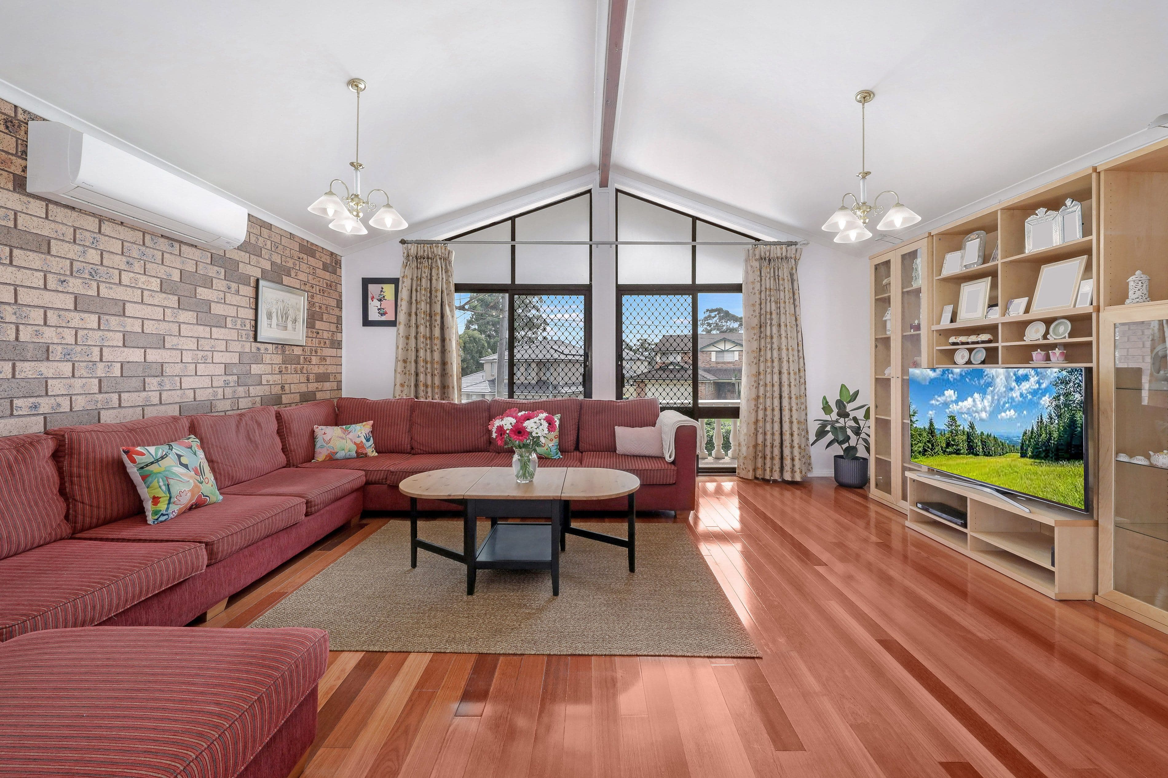 69 Carnavon Crescent, Georges Hall NSW 2198, Georges Hall - Thumbnail 4