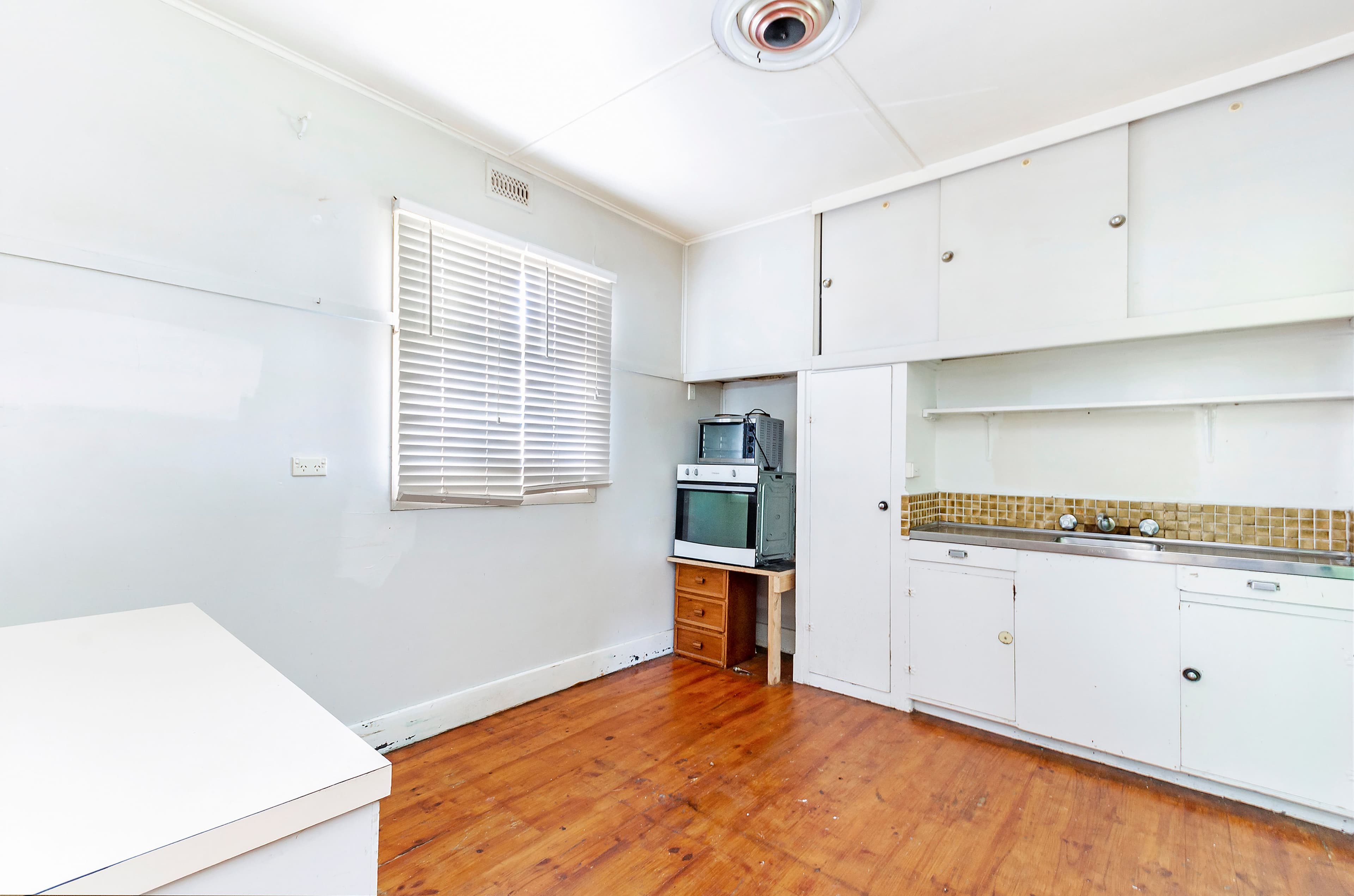 21 Kerr Street, Warrnambool VIC 3280, Warrnambool - Thumbnail 3