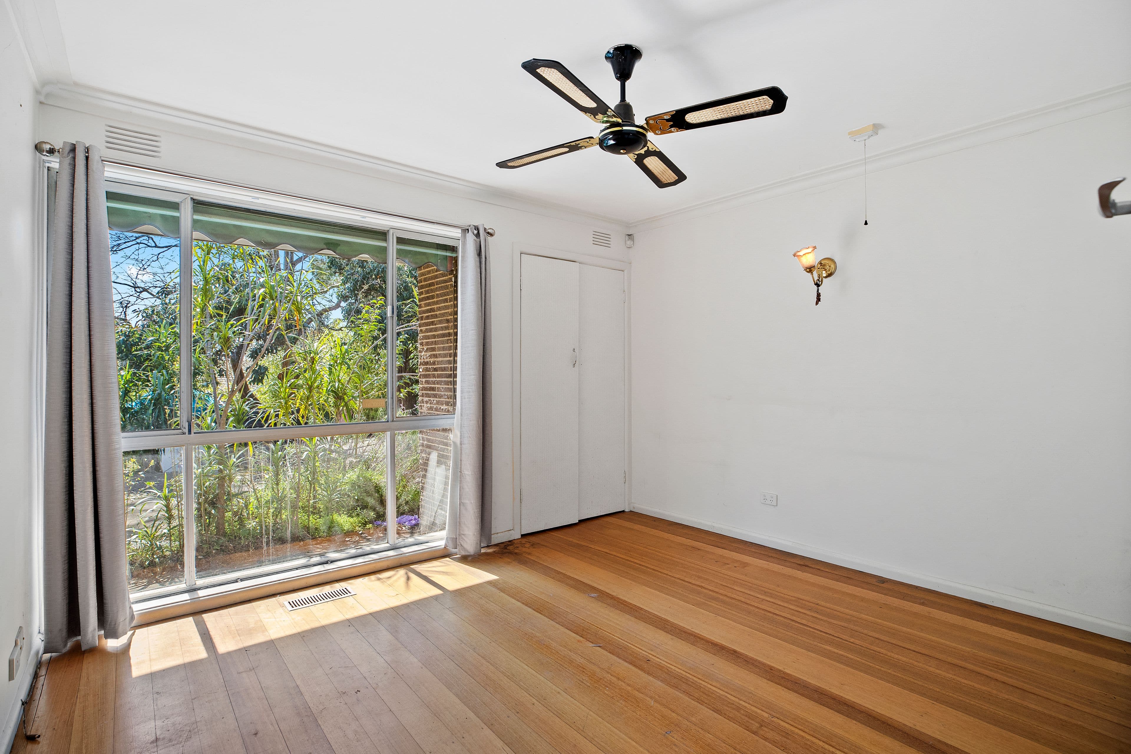 8 Batavia Avenue, Boronia VIC 3155, Boronia - Thumbnail 6