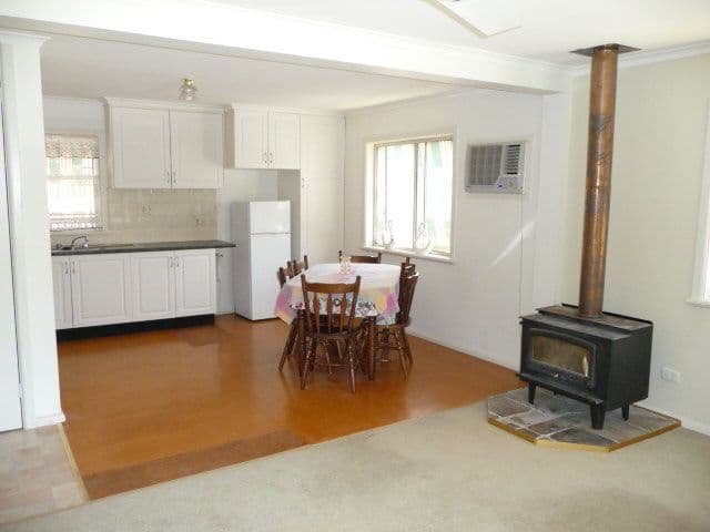 7 Jitema Street, DARTMOUTH VIC 3701, Dartmouth - Thumbnail 3