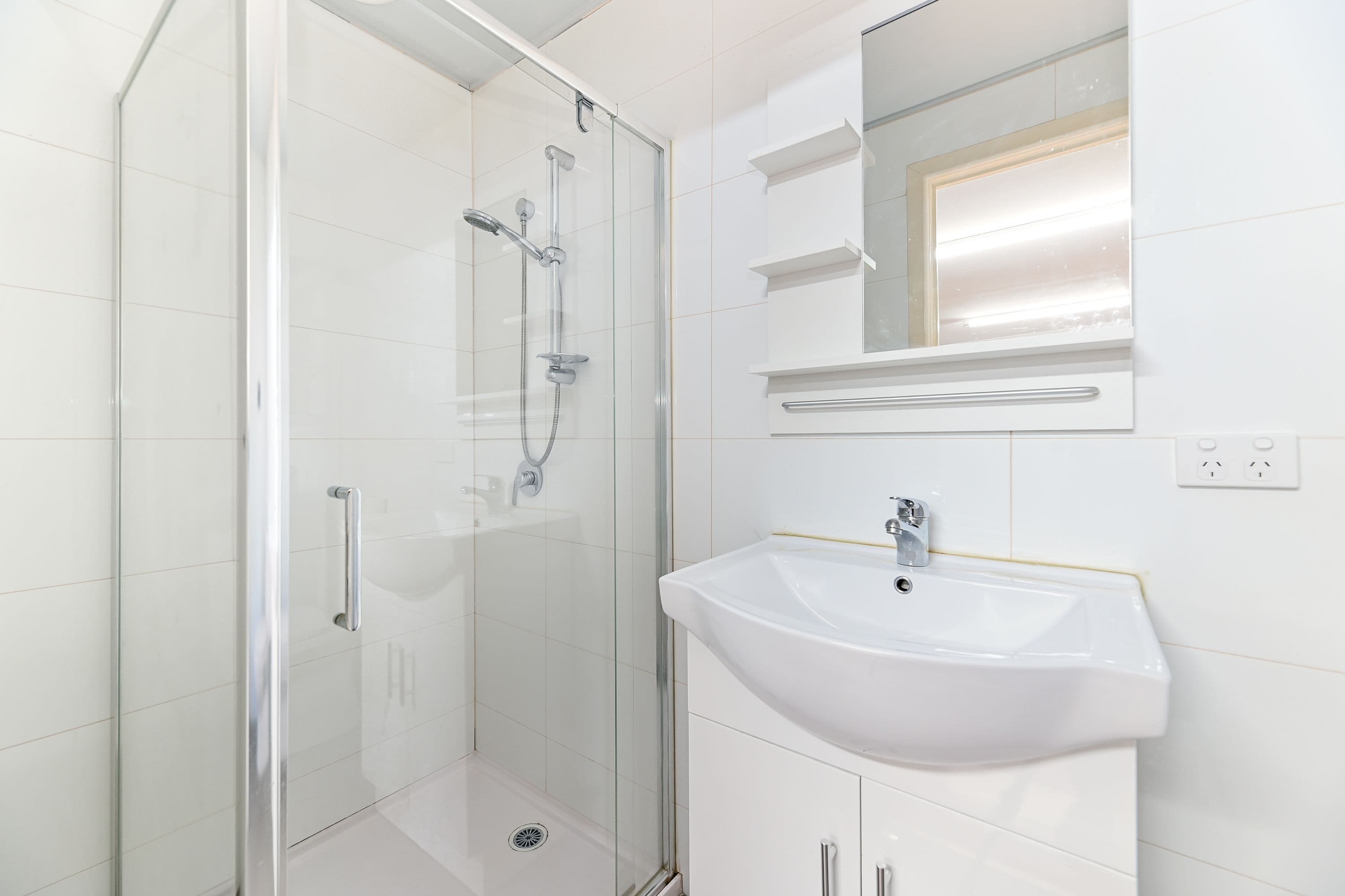 5 Sutton Court, Glen Waverley VIC 3150, Glen Waverley - Thumbnail 4
