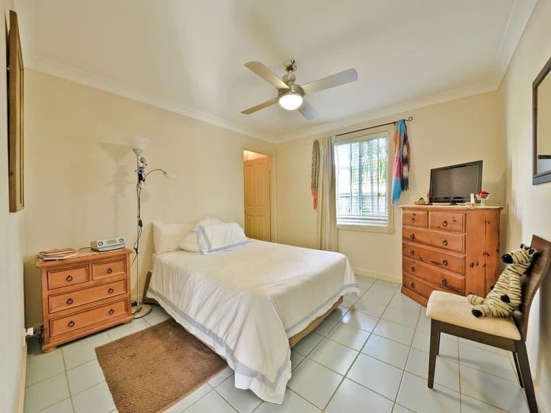 15 Cunningham Street, DECEPTION BAY QLD 4508, Deception Bay - Thumbnail 6
