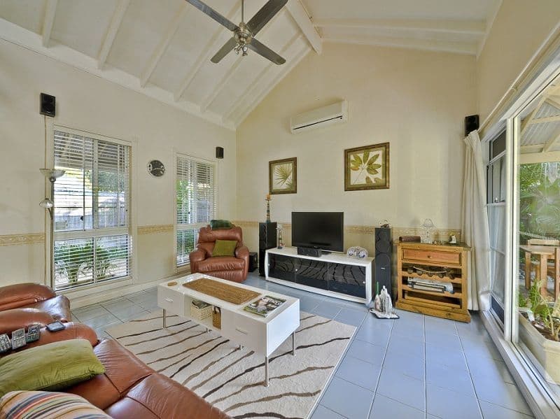 15 Cunningham Street, DECEPTION BAY QLD 4508, Deception Bay - Thumbnail 8
