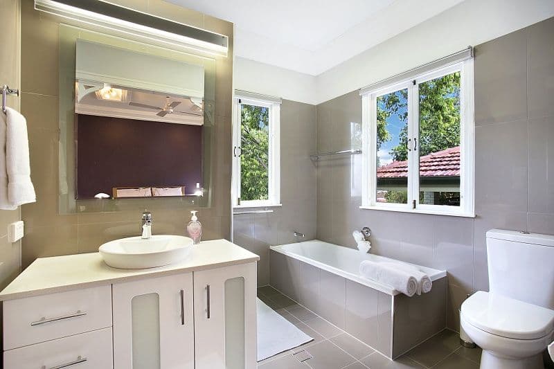 56 Queenscroft Street, CHELMER QLD 4068, Chelmer - Thumbnail 7
