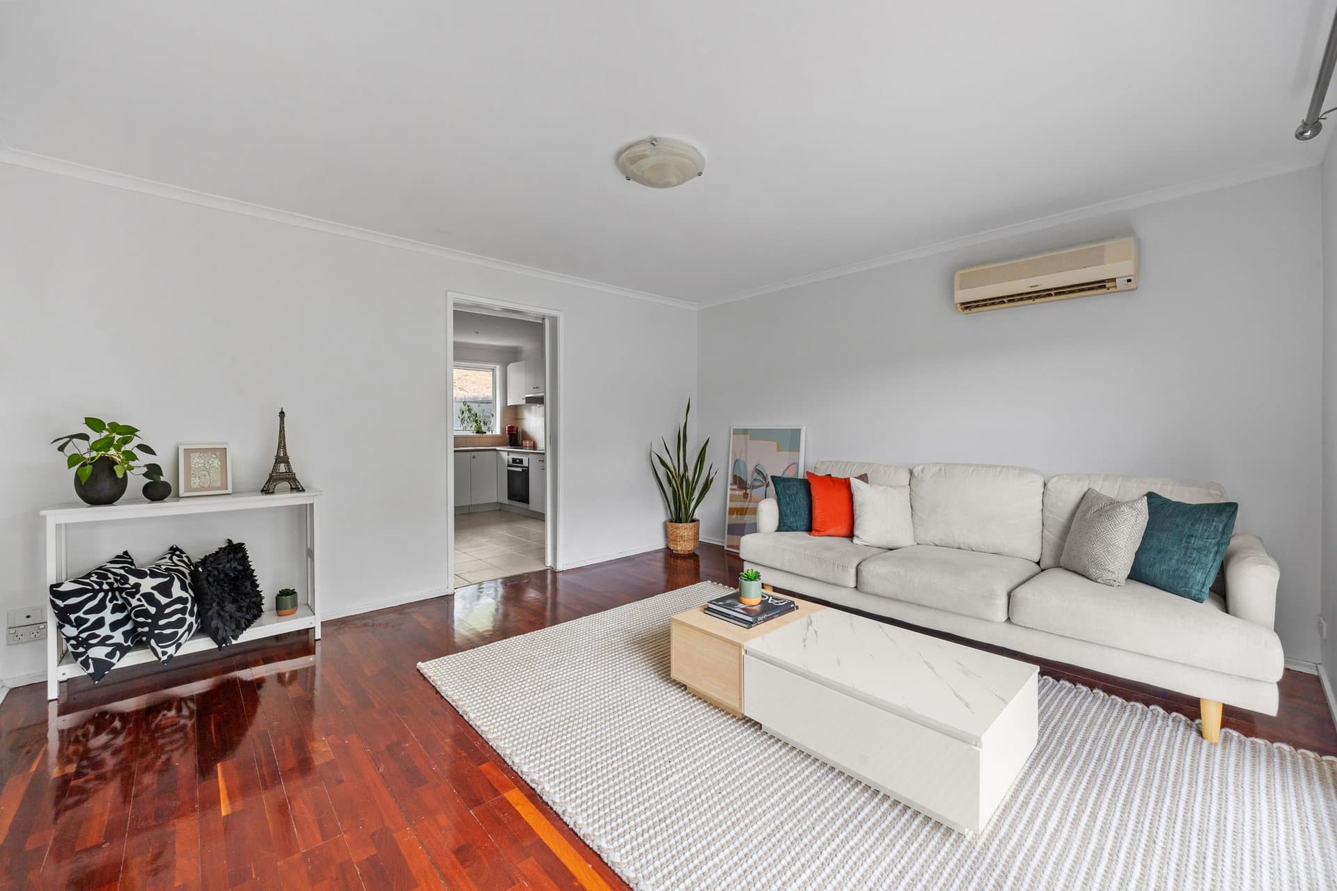 2/465 Pascoe Vale Road, Strathmore - Thumbnail 3