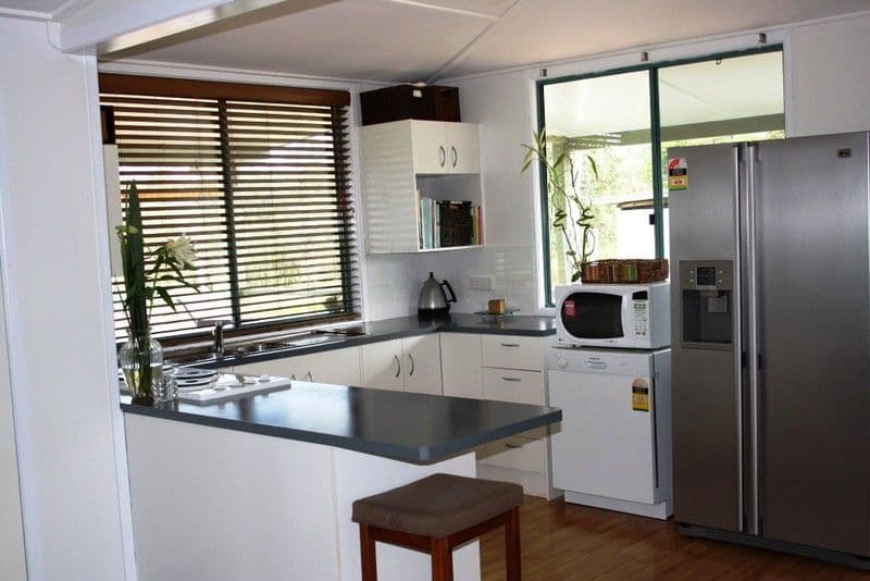 22 Mahoney Street, MUNDUBBERA QLD 4626, Mundubbera - Thumbnail 4