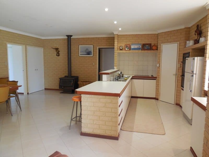 7 Mullins Way, LANCELIN WA 6044, Lancelin - Image 1