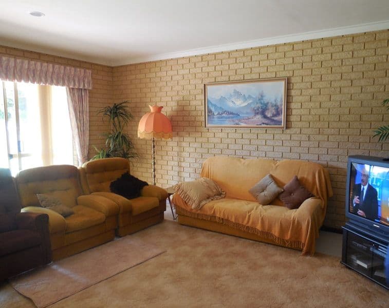 7 Mullins Way, LANCELIN WA 6044, Lancelin - Thumbnail 2