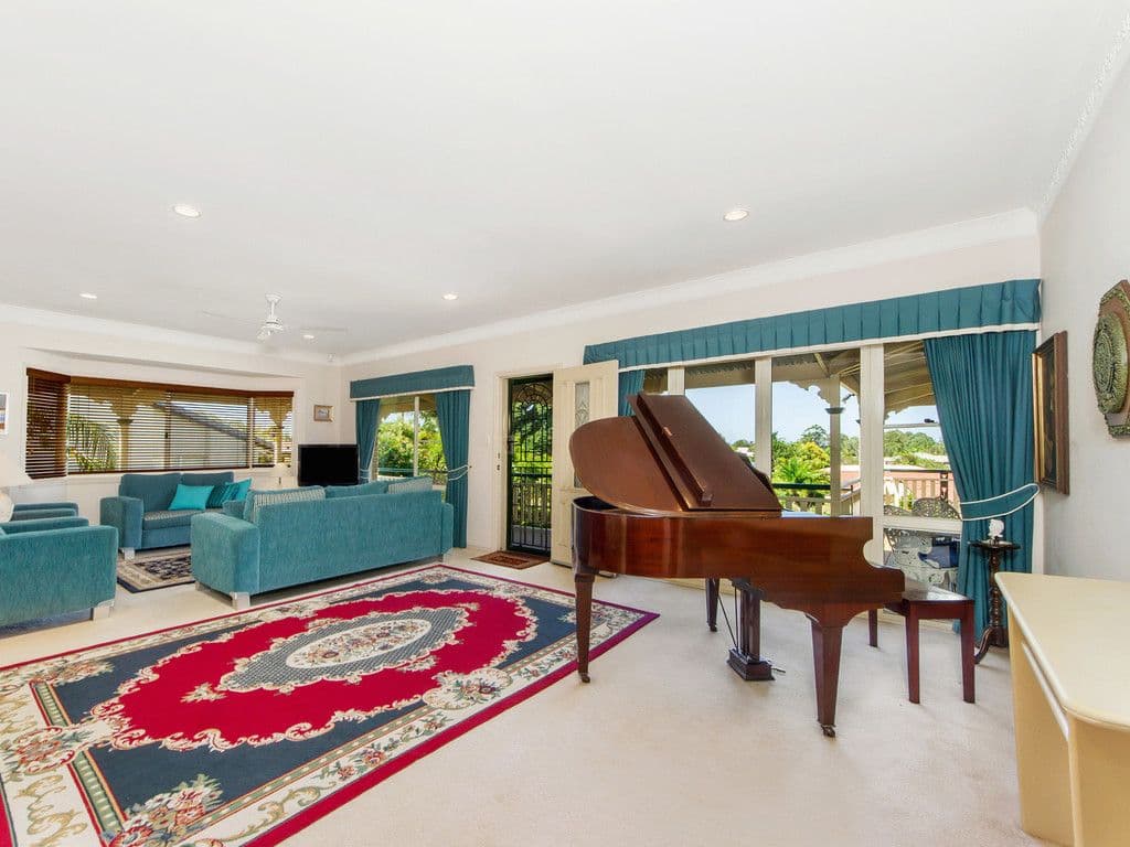 65 Camberwell Circuit, Robina QLD 4226, Robina - Thumbnail 4