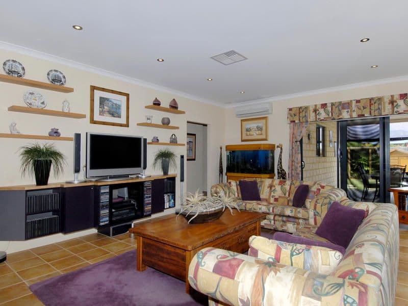 5 Seawind Drive, ROCKINGHAM WA 6168, Rockingham - Thumbnail 7