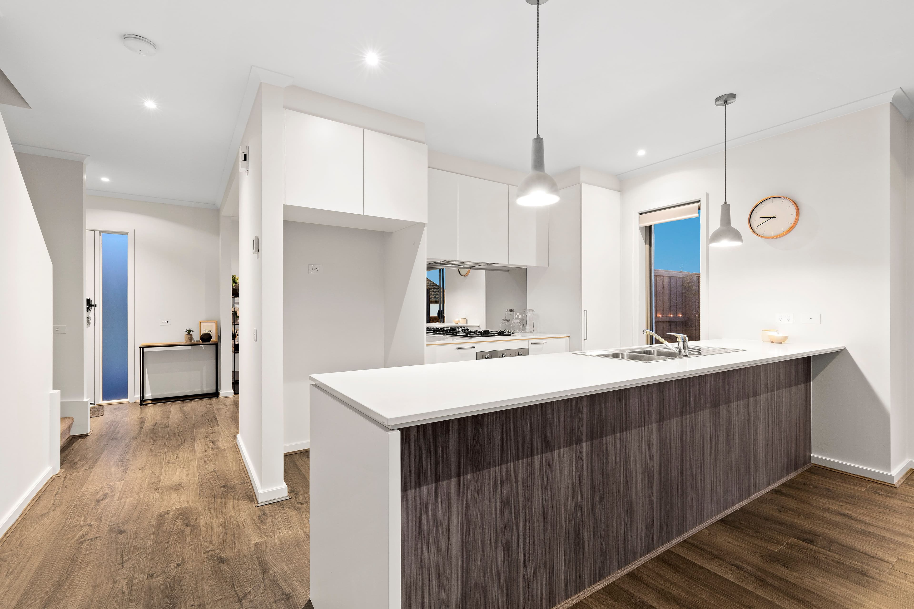 19 Reflection Drive, Wantirna South VIC 3152, Wantirna South - Thumbnail 4