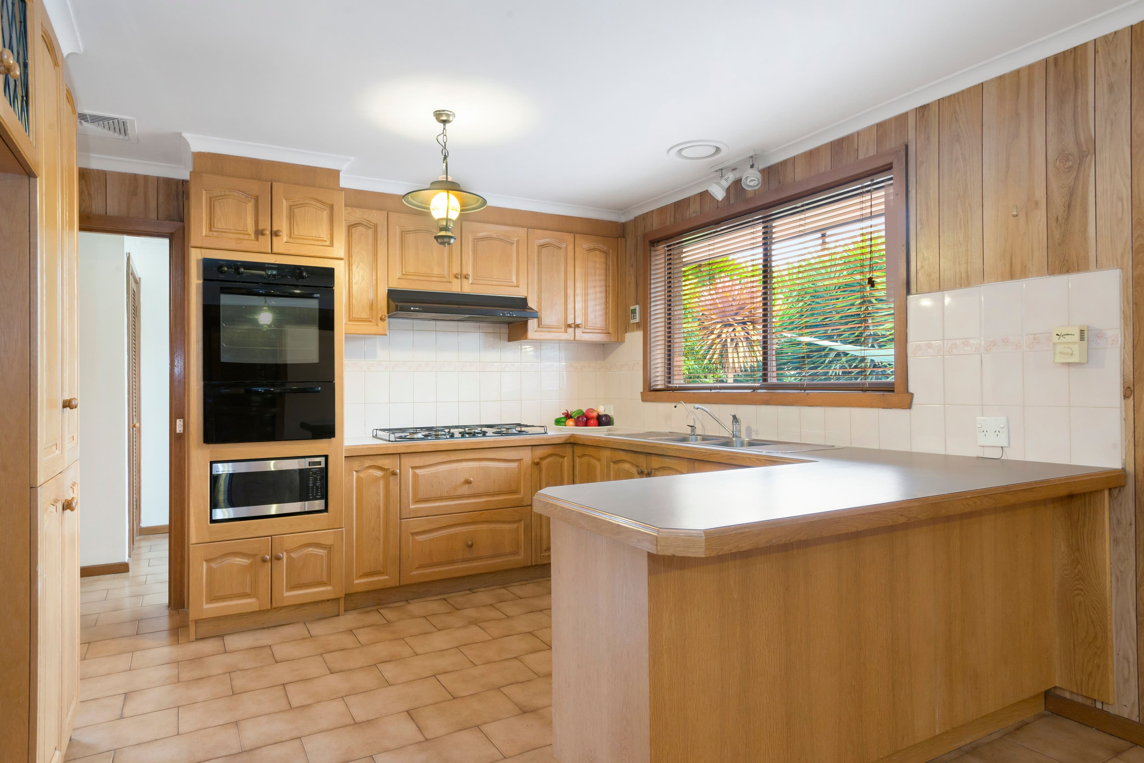 5 Charlton Place, Thomastown VIC 3074, Thomastown - Thumbnail 4