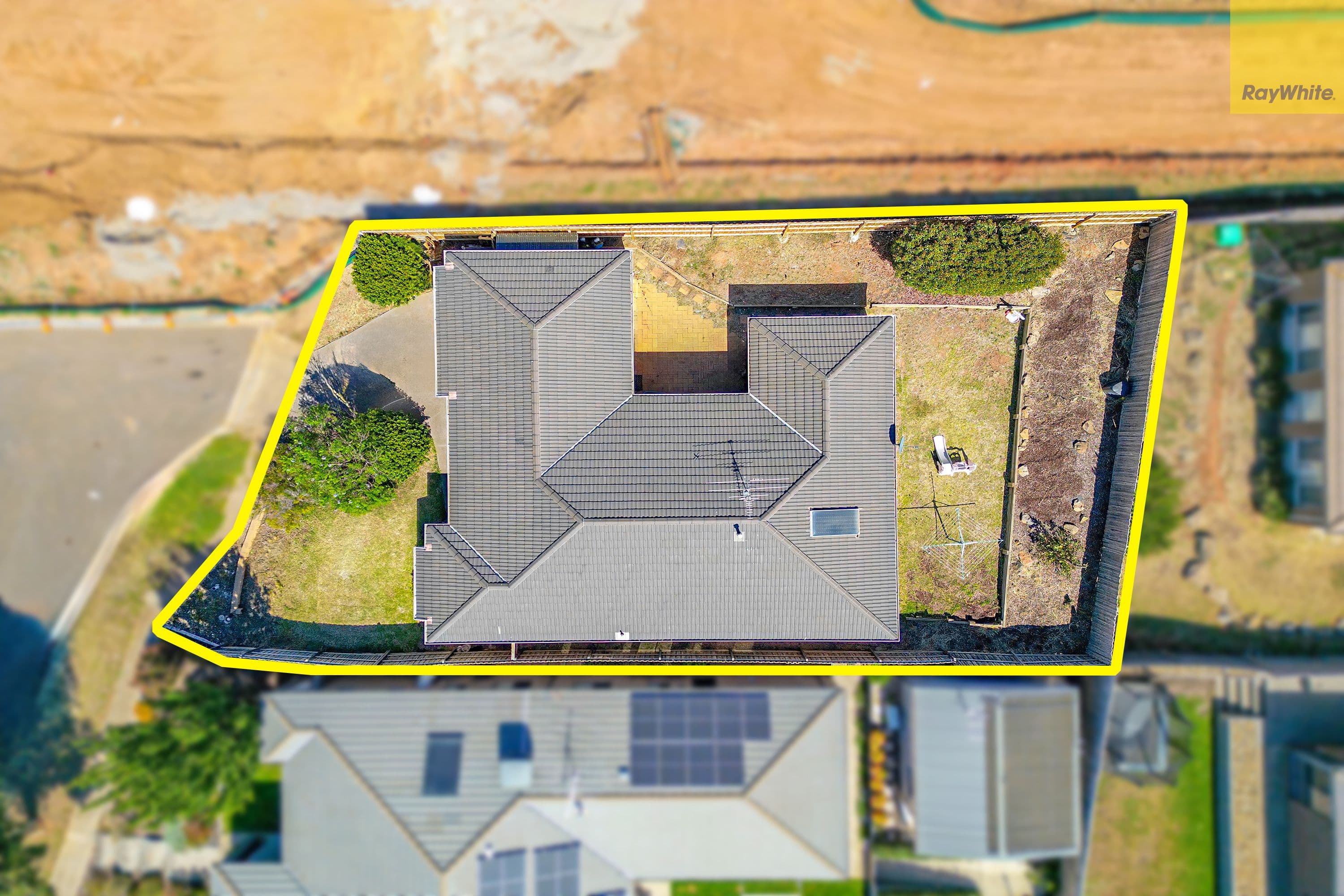 44 Silverdale Drive, Darley VIC 3340, Darley - Thumbnail 3