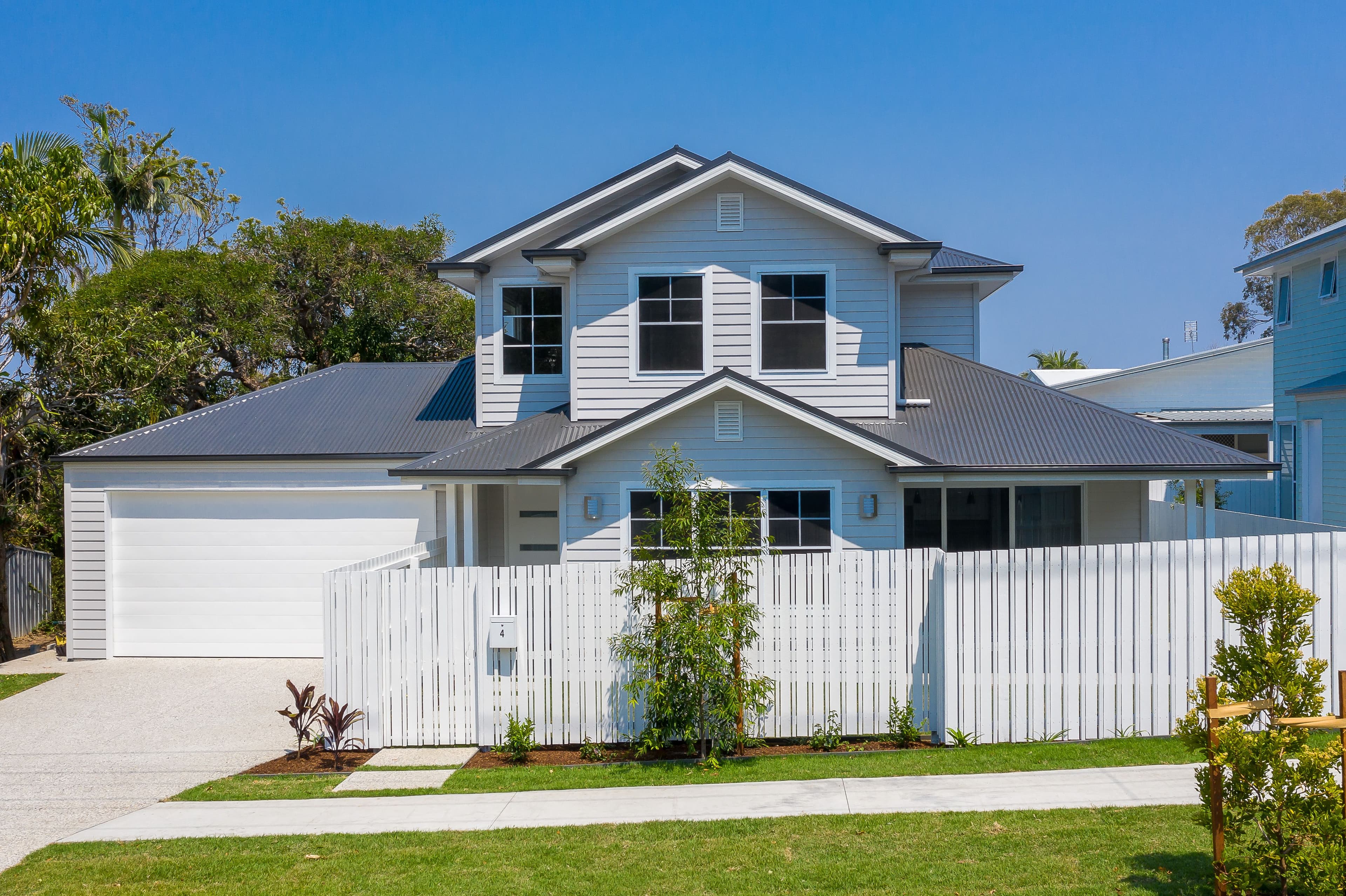 4 Koel Street, Burleigh Heads QLD 4220, Burleigh Heads - Image 1