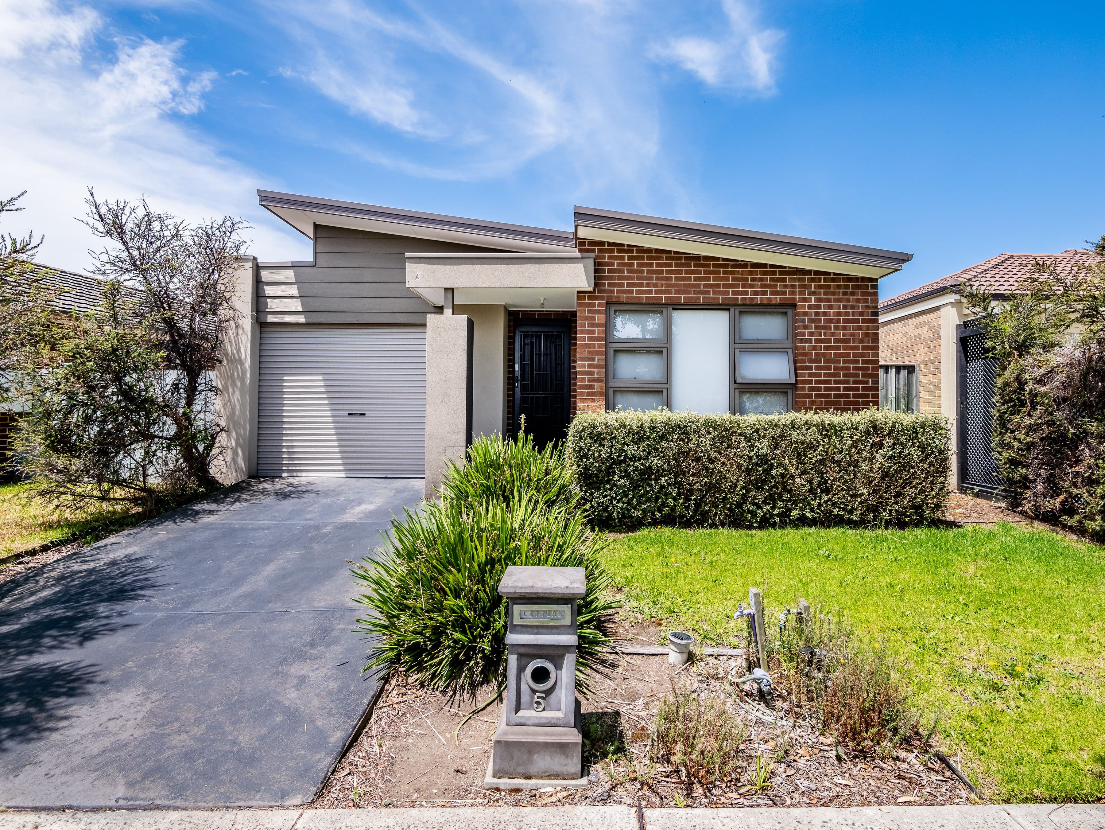 5 Lemon Grove, Cranbourne West VIC 3977, Cranbourne West - Image 1