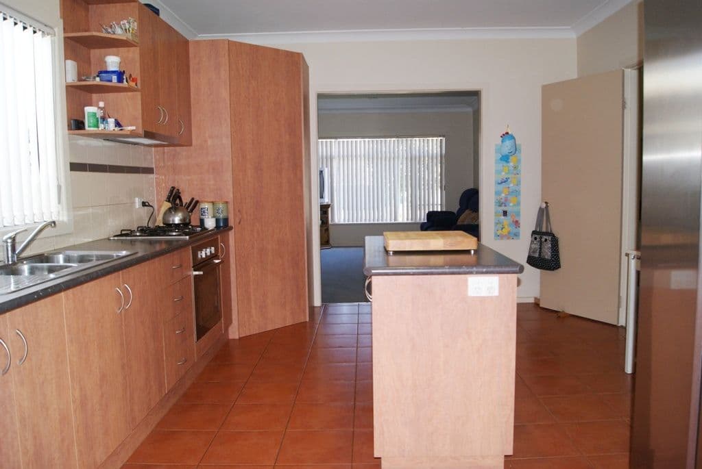 250 Kooba Street, NORTH ALBURY NSW 2640, North Albury - Thumbnail 7