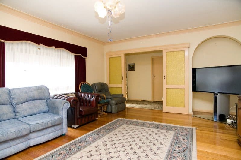 22 Maritana Crescent, THOMASTOWN VIC 3074, Thomastown - Thumbnail 4