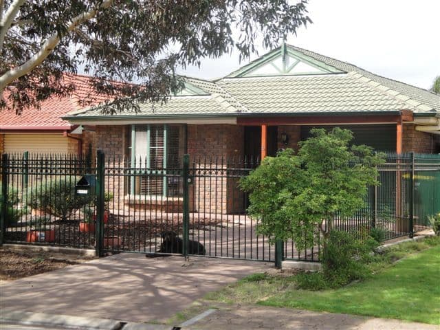 4 Boothman Mews, Golden Bay, WA, 6174, Golden Bay - Image 1