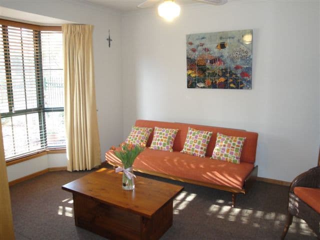 4 Boothman Mews, Golden Bay, WA, 6174, Golden Bay - Thumbnail 3