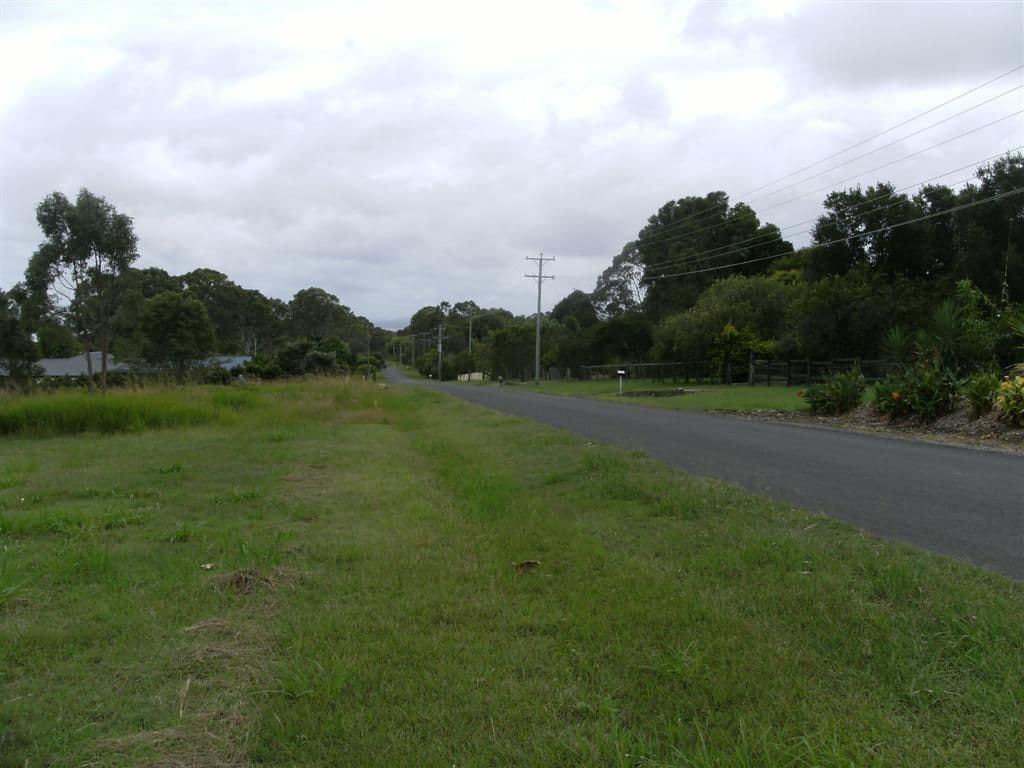 10 Sandrabarbara Drive, BOORAL QLD 4655, Booral - Thumbnail 4
