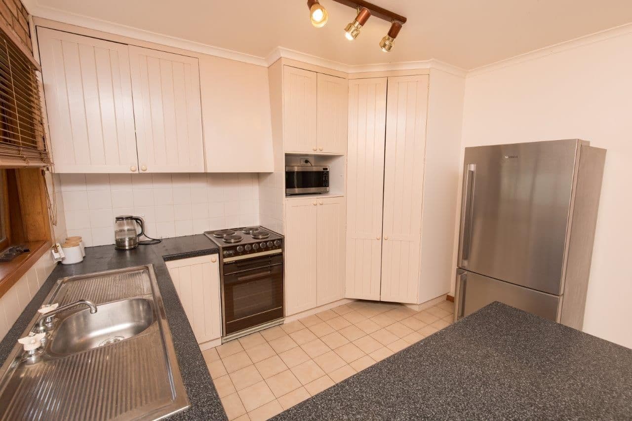 9 Pearse Court, Mildura VIC 3500, Mildura - Thumbnail 3