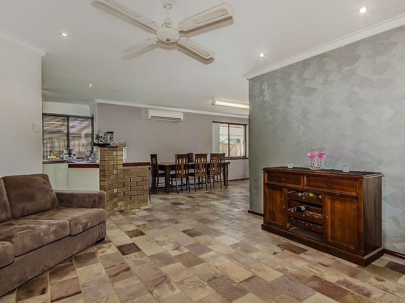 31 Hartland Way, WARNBRO WA 6169, Warnbro - Thumbnail 7