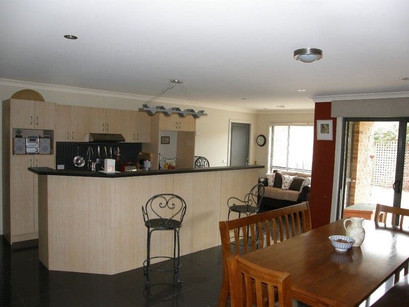 102 Albert Street, Warragul, VIC, 3820, Warragul - Thumbnail 8