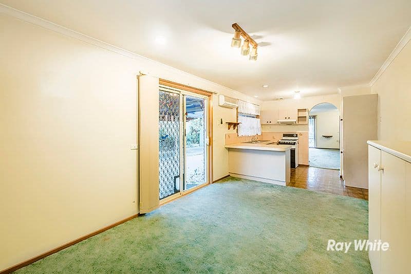 25 Hazelwood Avenue, Cranbourne North VIC 3977, Cranbourne North - Thumbnail 8