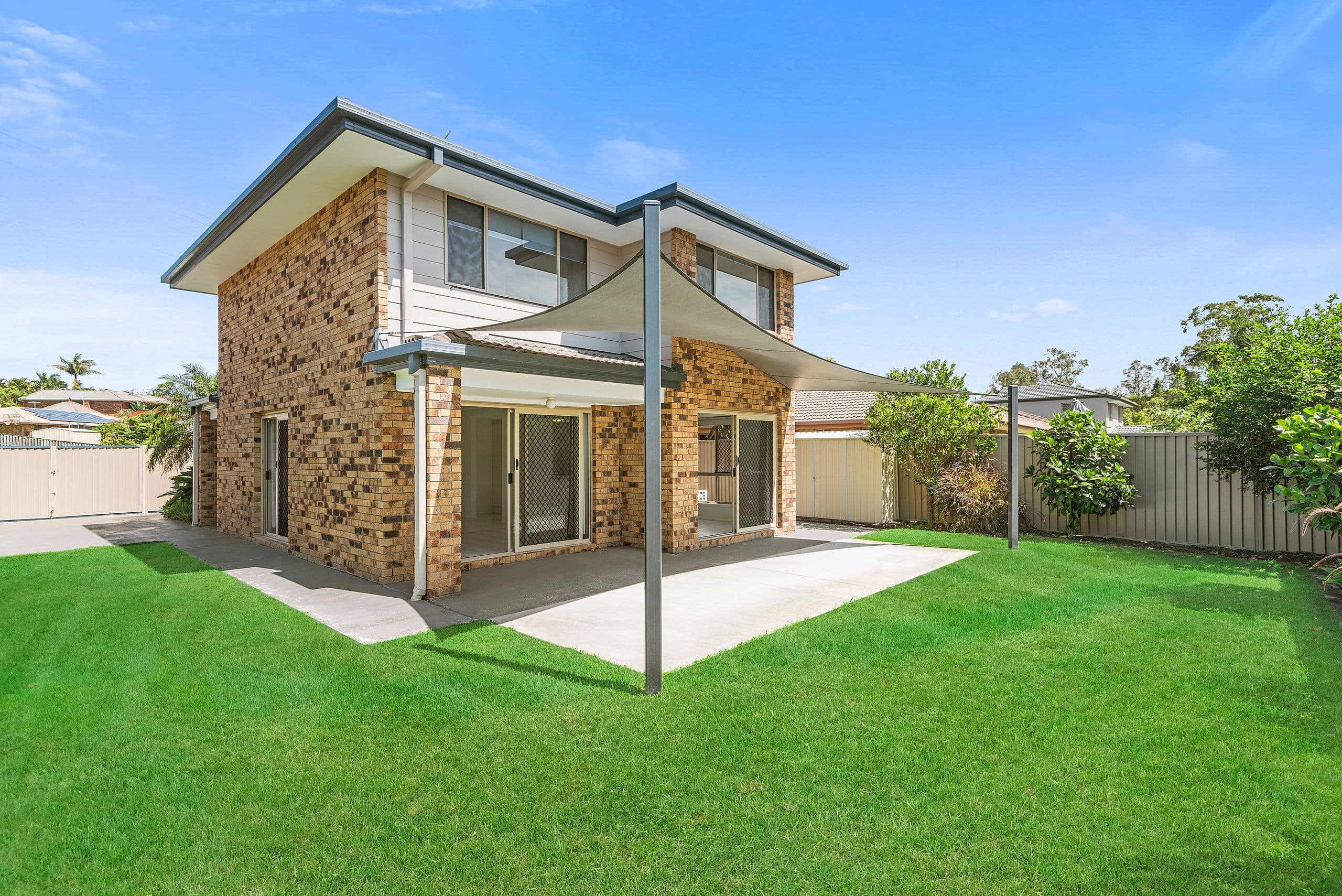 284 Nineteenth Avenue, Elanora QLD 4221, Elanora - Image 1