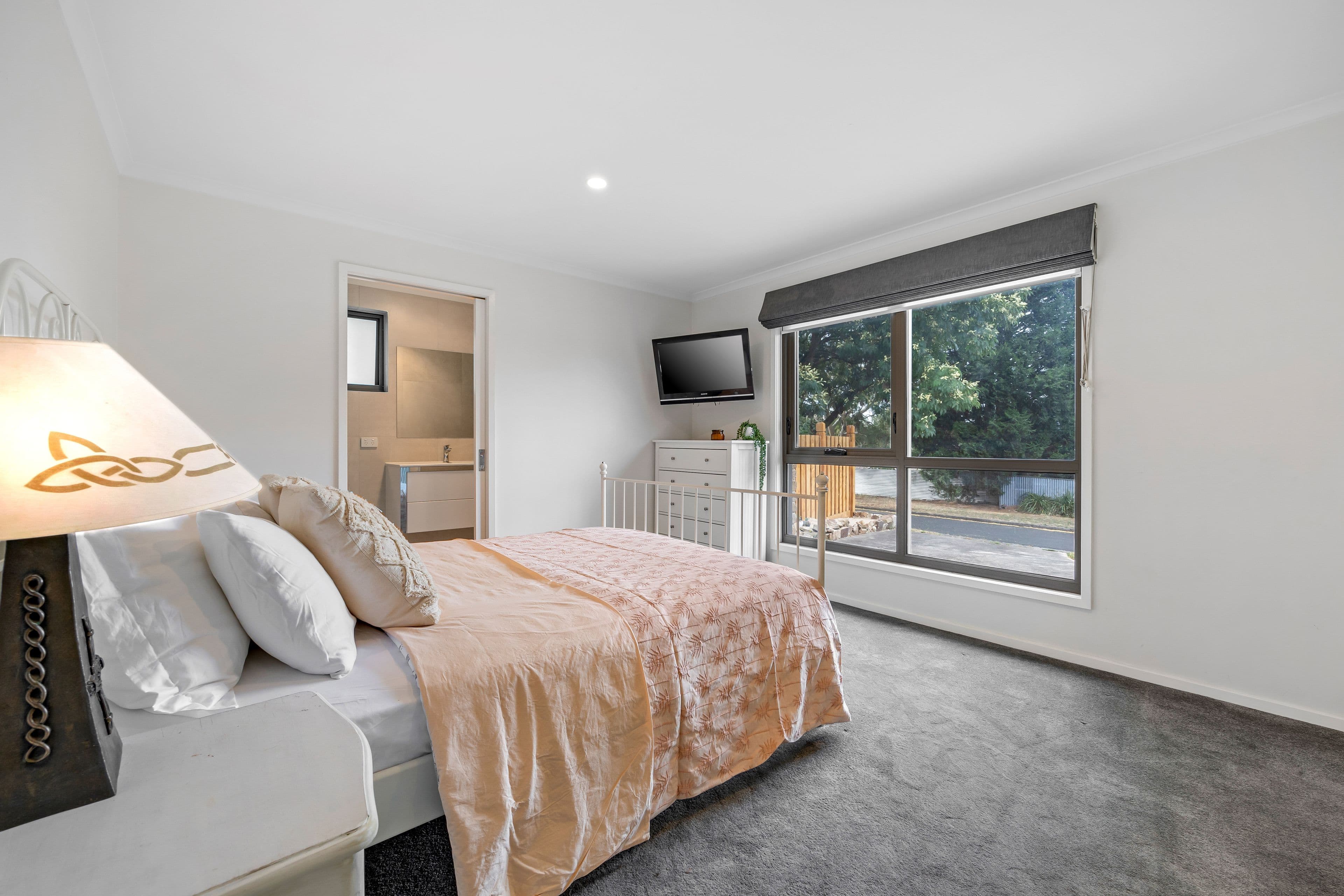 2 Sovereign Street, Golden Point VIC 3350, Golden Point - Thumbnail 8