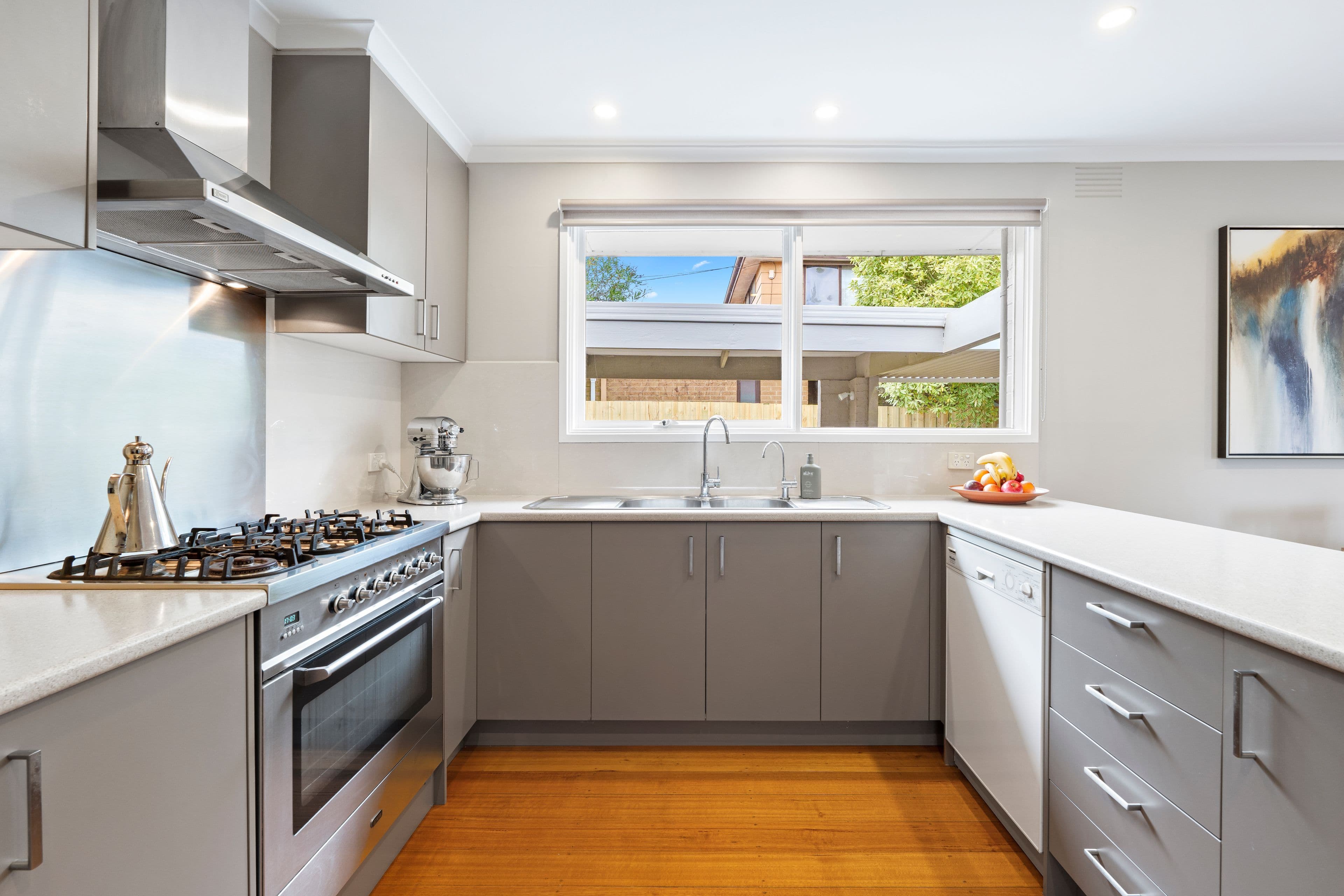 2 Brownlee Crescent, Wheelers Hill VIC 3150, Wheelers Hill - Thumbnail 7