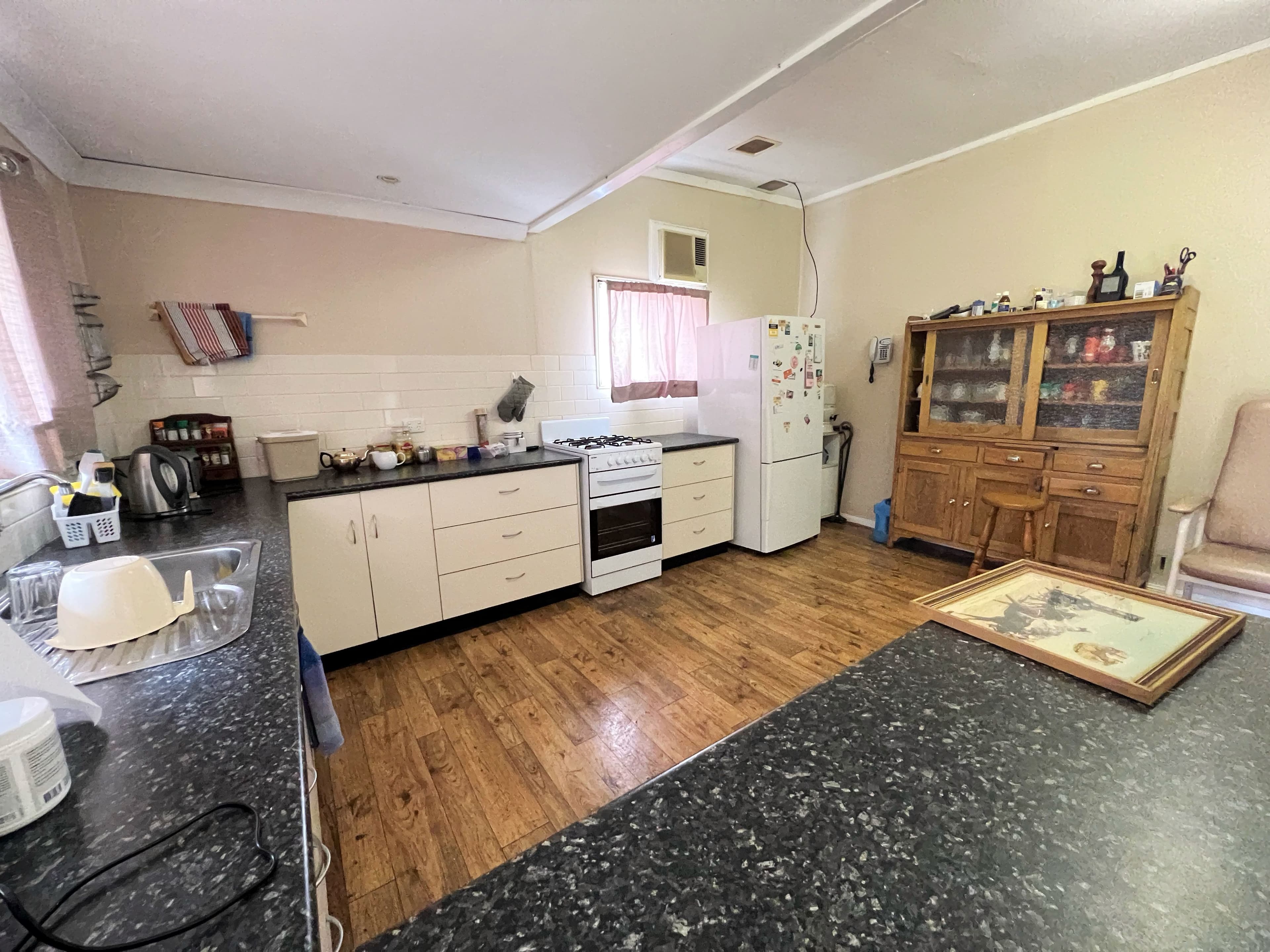 18-20 Reymond Street, Forbes NSW 2871, Forbes - Thumbnail 4