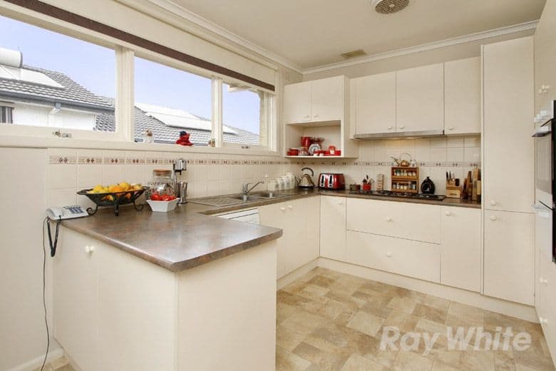 5 Fifth Avenue, ROWVILLE VIC 3178, Rowville - Thumbnail 2