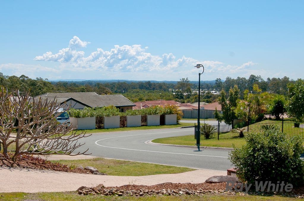 17 Waterline Crescent, Waterford QLD 4133, Waterford - Thumbnail 2