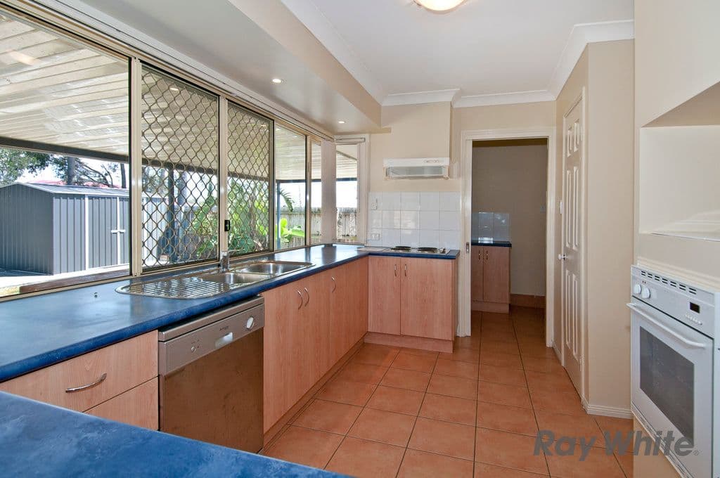 17 Waterline Crescent, Waterford QLD 4133, Waterford - Thumbnail 5