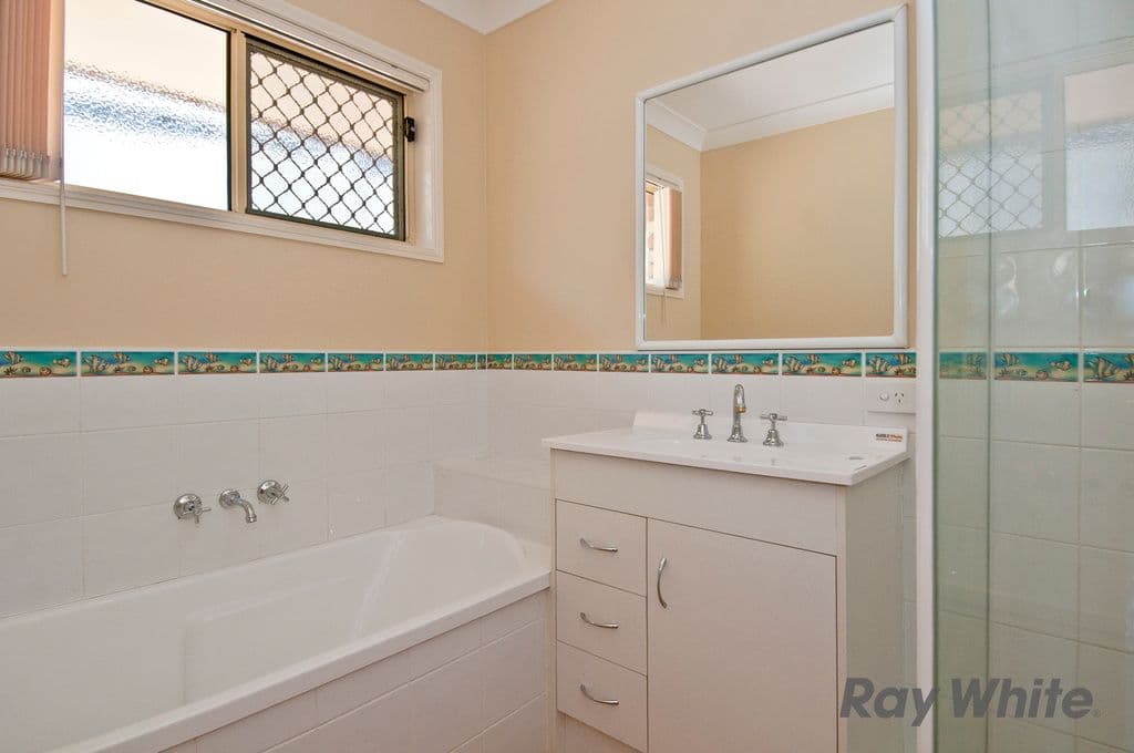 17 Waterline Crescent, Waterford QLD 4133, Waterford - Thumbnail 7