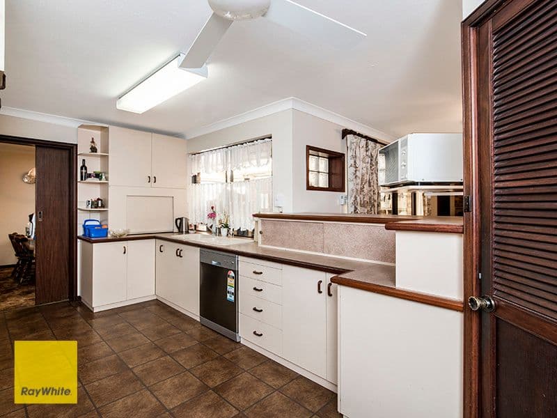 15 Kalmia Way, Forrestfield WA 6058, Forrestfield - Thumbnail 3