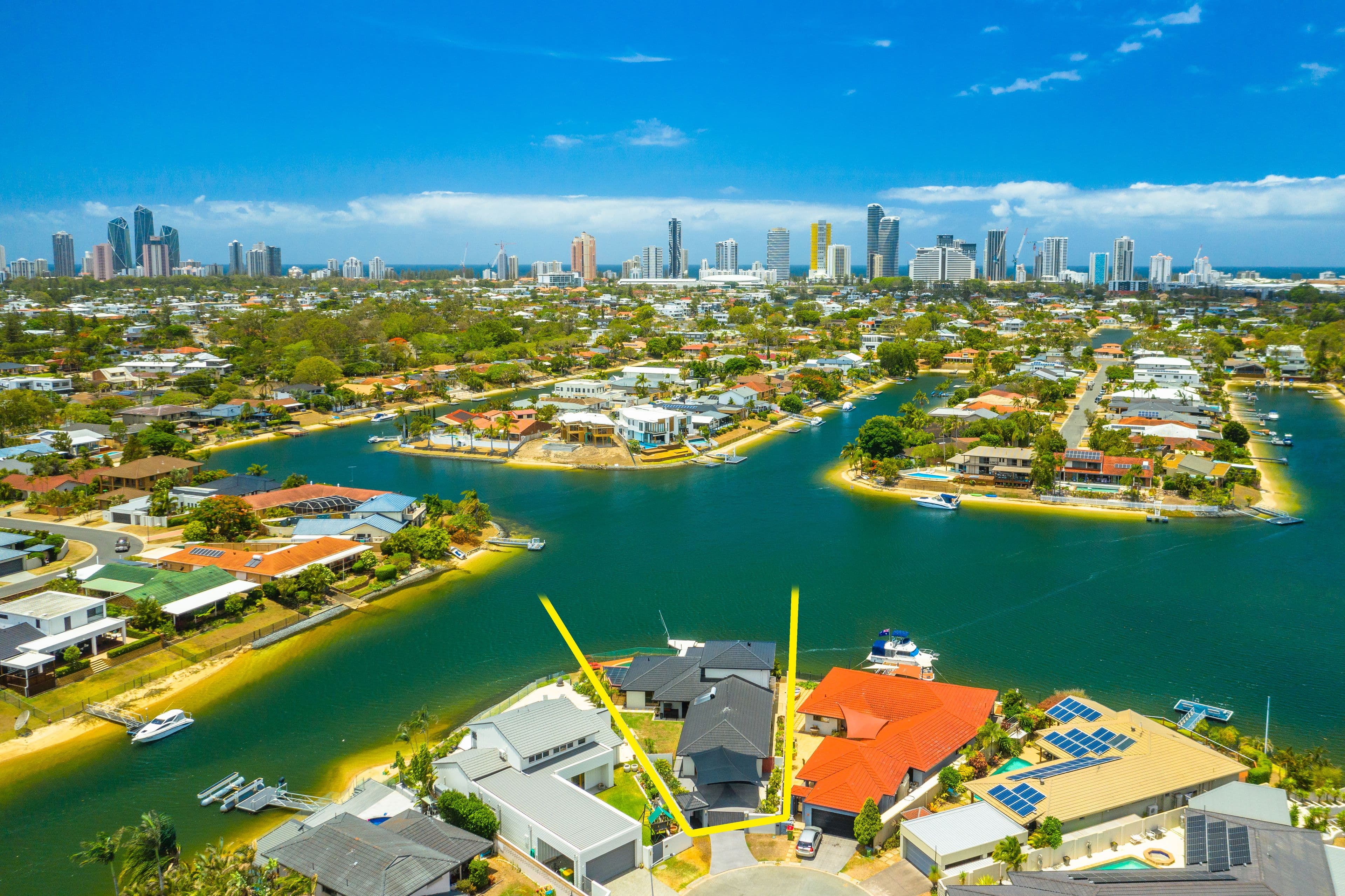 12 Moola Court, Broadbeach Waters QLD 4218, Broadbeach Waters - Thumbnail 2
