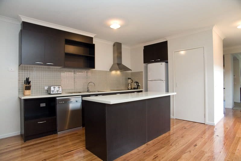 8 Creeds Farm Lane, EPPING VIC 3076, Epping - Thumbnail 2