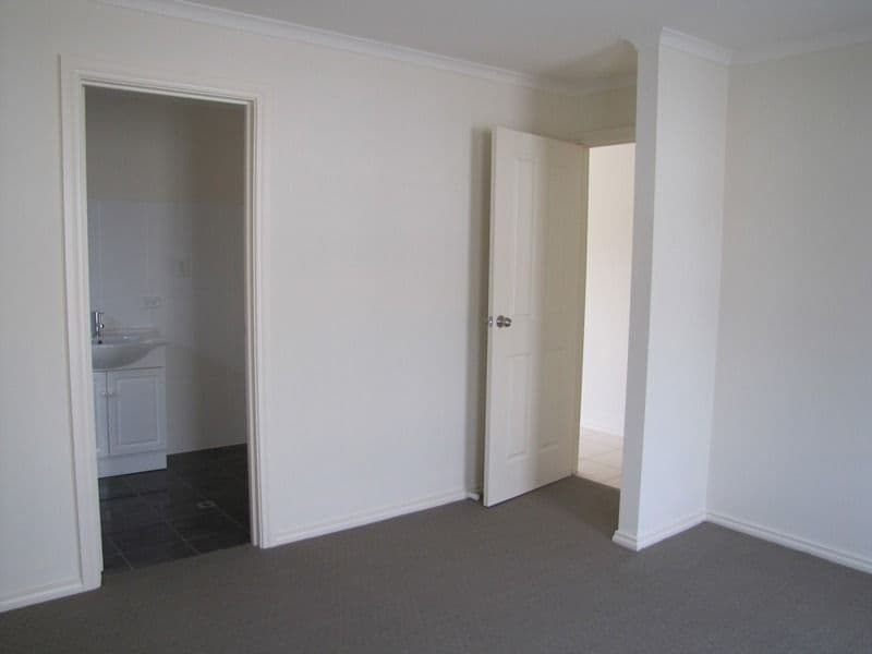 4 Bella Street, GAWLER EAST SA 5118, Gawler East - Thumbnail 2