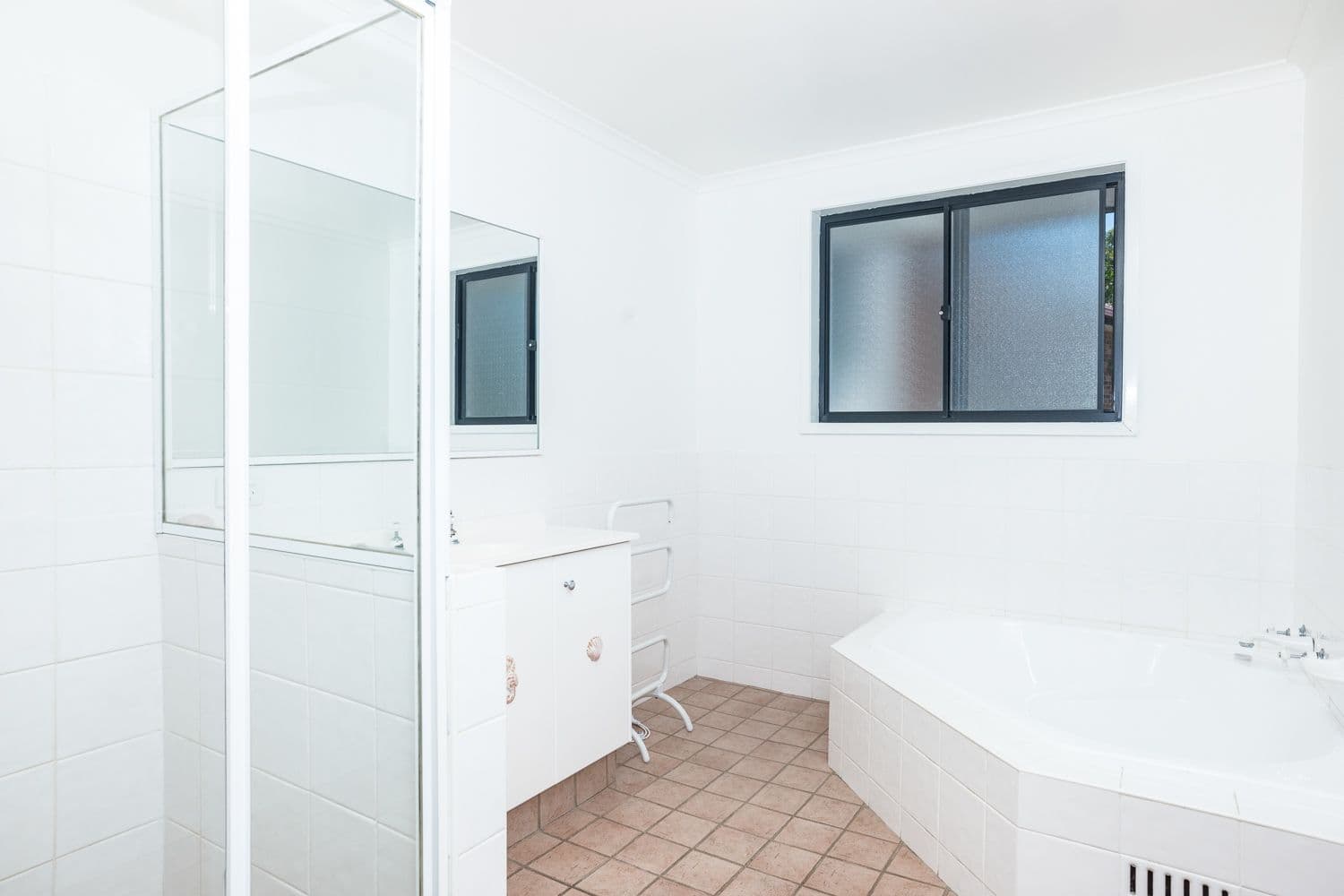 10 The Rampart, Umina Beach - Thumbnail 8